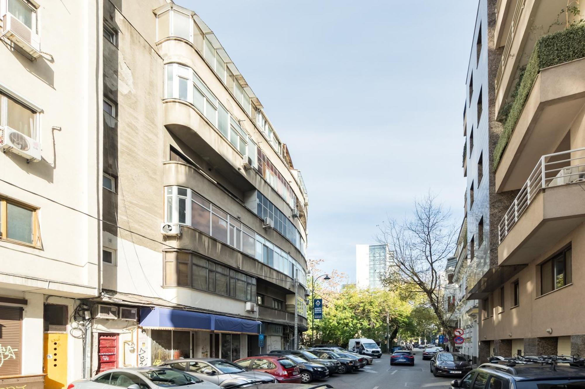 Urban Dream Studio With City Views & Comfort Бухарест Экстерьер фото