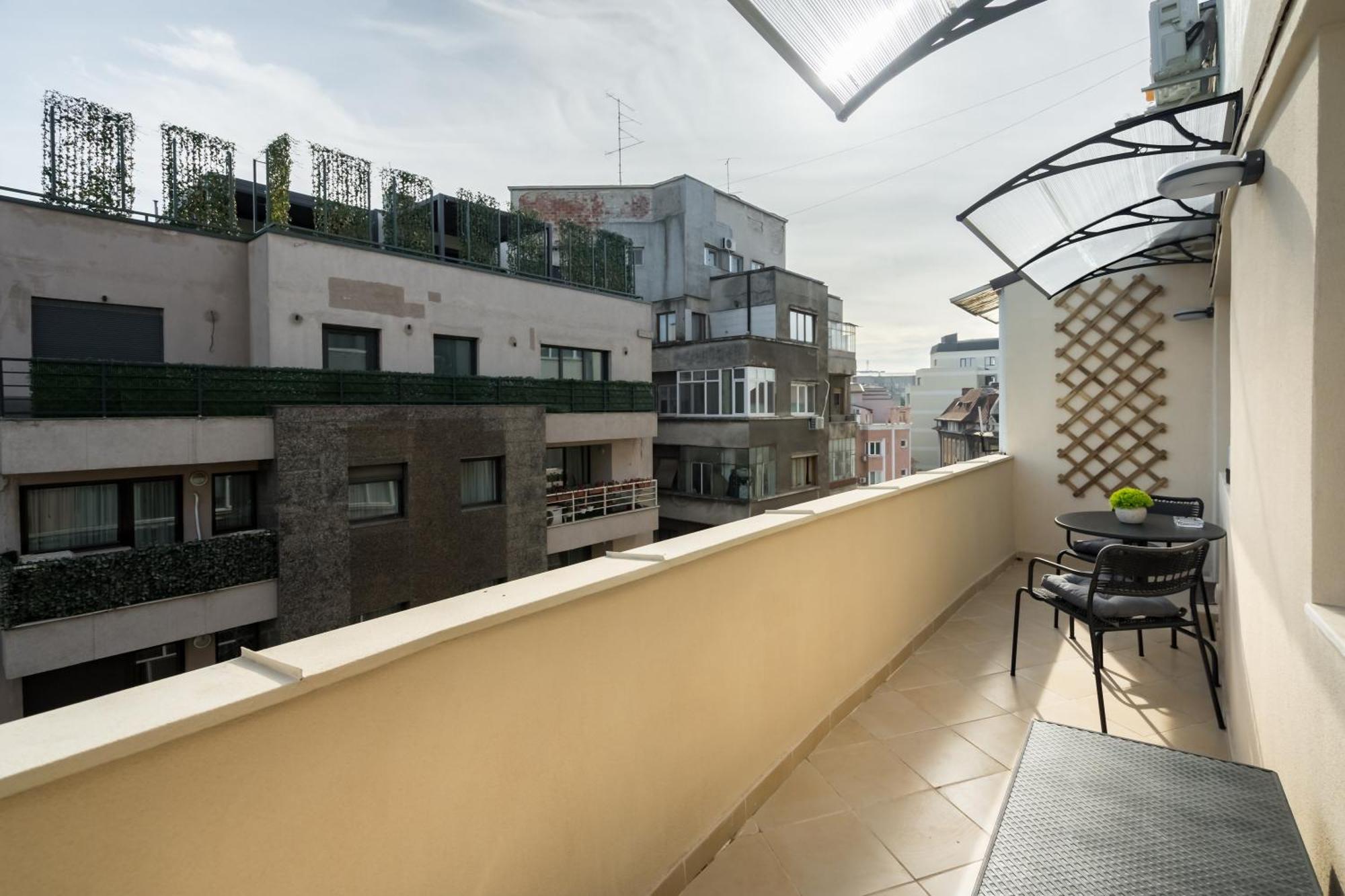Urban Dream Studio With City Views & Comfort Бухарест Экстерьер фото